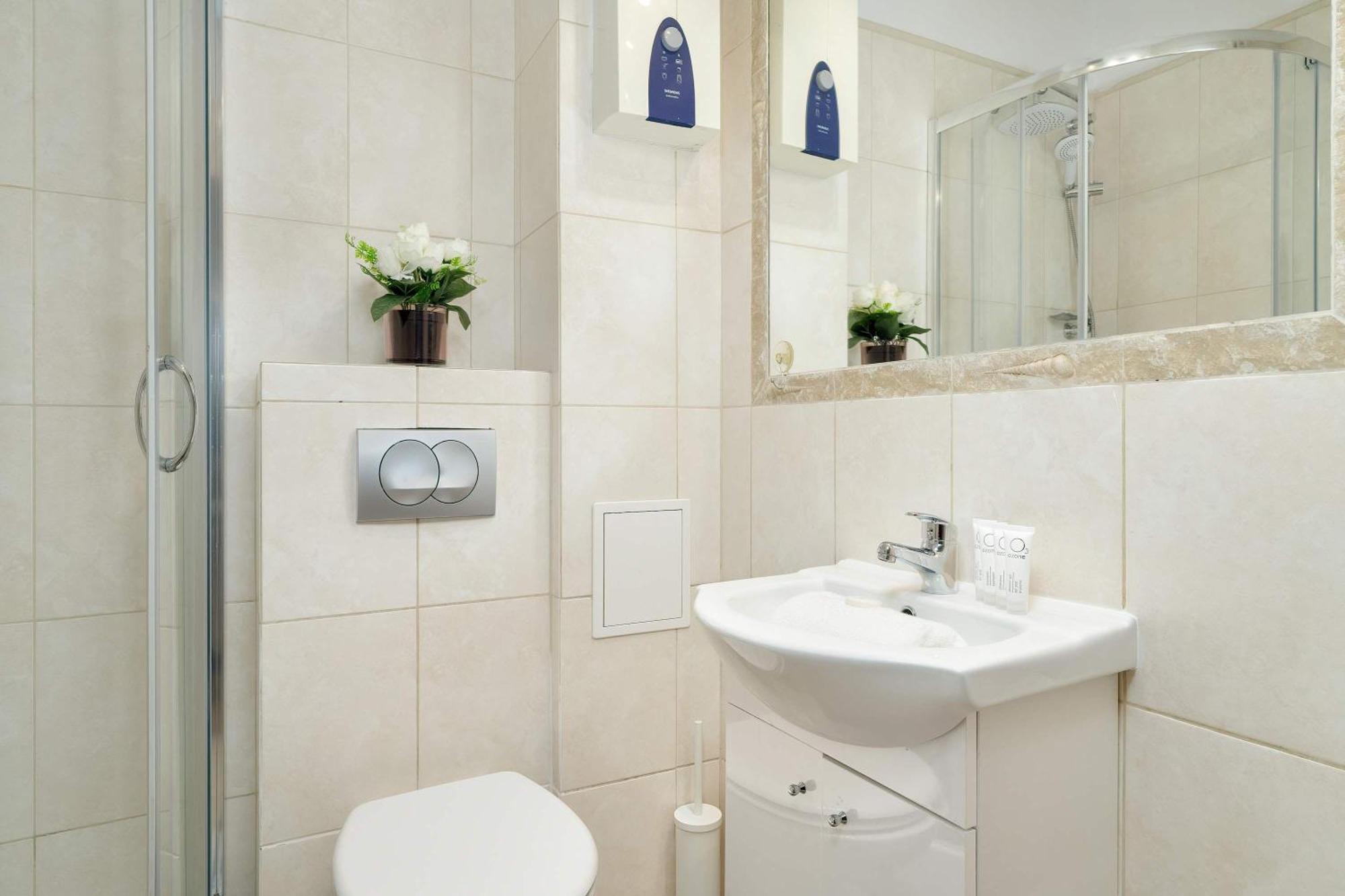 Apartament Wyjatkowy Z Balkonem By Renters